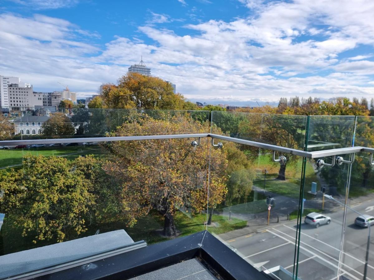 Latimer Loft - Christchurch Holiday Homes 外观 照片