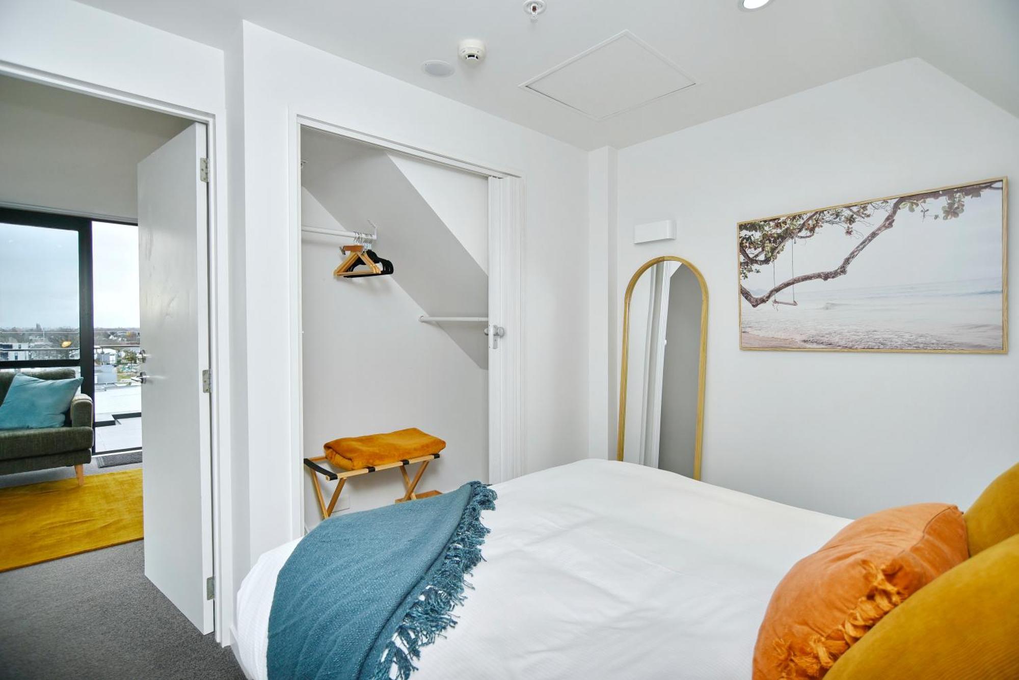 Latimer Loft - Christchurch Holiday Homes 外观 照片