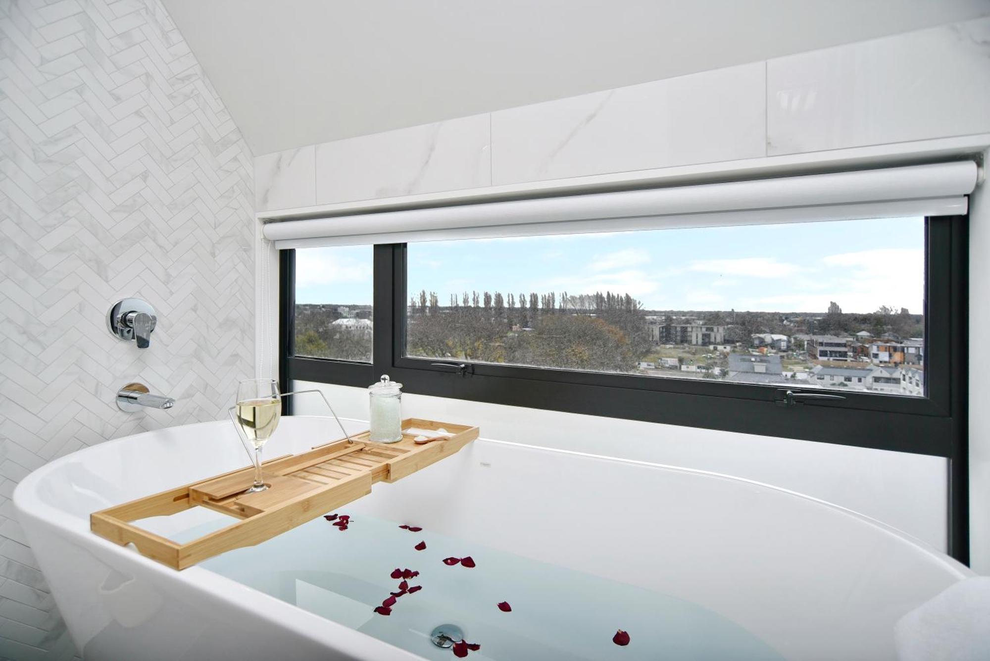 Latimer Loft - Christchurch Holiday Homes 外观 照片